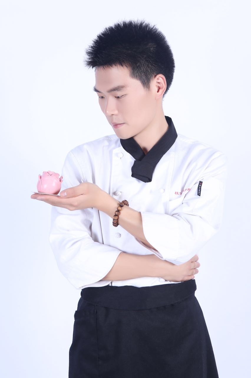 杜仁杰西点烘焙蛋糕培训学校校长杜仁杰